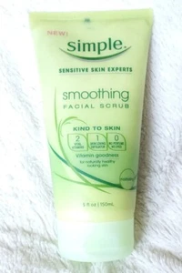 Simple Facial Scrub Smoothing Vitamin E B5 Gently Exfoliates DISCONTINUED 5oz - Picture 1 of 5