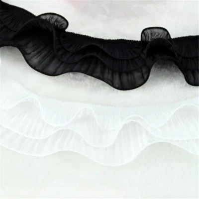 Cinta de volantes plisada elástica con borde de encaje recogido de 3 capas vintage de 2 yardas Foto 1 de 3