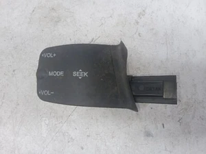 Ford Transit MK7 Radio Volume Control - Picture 1 of 4