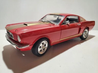 Universal Hobbies Ford Mustang GT-350H Hertz 1:18 Scale Diecast Car Eagle's Race - Image 1 of 4