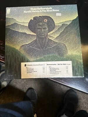 HAROLD MELVIN & The Blue Notes "Wake Up Everybody" LP Record Album Vinyl PZ33808 - Image 1 of 4