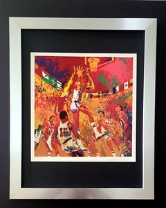 LEROY NEIMAN +  BASKETBALL  + CIRCA 1990'S + SIGNED PRINT FRAMED + BUY NOW - Picture 1 of 3