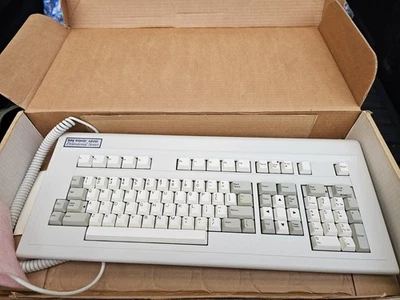 Key Tronic KB5151 Professional Mechanical Vintage Keyboard - Image 1 of 4