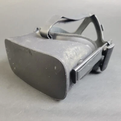 Meta Oculus Rift CV1 VR Virtual Reality Headset - For Parts (one eye black) - Image 1 of 4