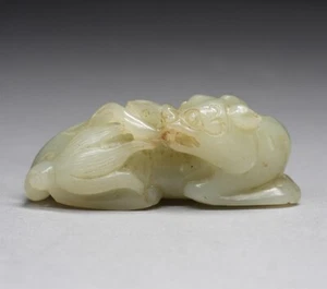 Chinese Qing Dynasty Carved Celadon Jade Dog Carving - Picture 1 of 12