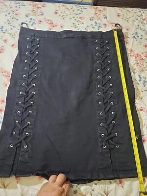 Falda lápiz Tripp NYC talla 16 negra roja a rayas corsé delantero gótico Y2K Back Op Foto 1 de 4