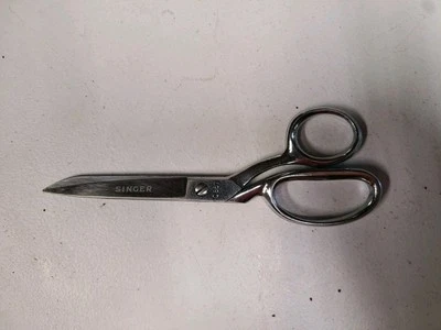 Singer C867 Shears Scissors 7.25" Brazil Stainless Steel Used  - Image 1 of 4