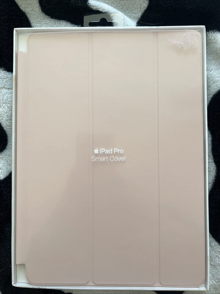 New Sealed Apple Smart Cover for 10.5in iPad Pro 3rd Gen. - Pink Sand - Image 1 of 1