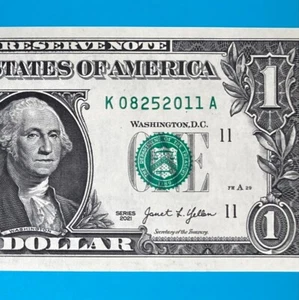 August 25, 2011 (К 08252011 A) BIRTHDAY Note $1 One Dollar Bill *UNC* - Picture 1 of 4