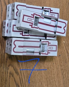 GE BIAX S COMPACT FLUORESCENT LAMP 5W F5BX/827 F5BX/SPX27 MADE IN HUNGARY LOT - Picture 1 of 5