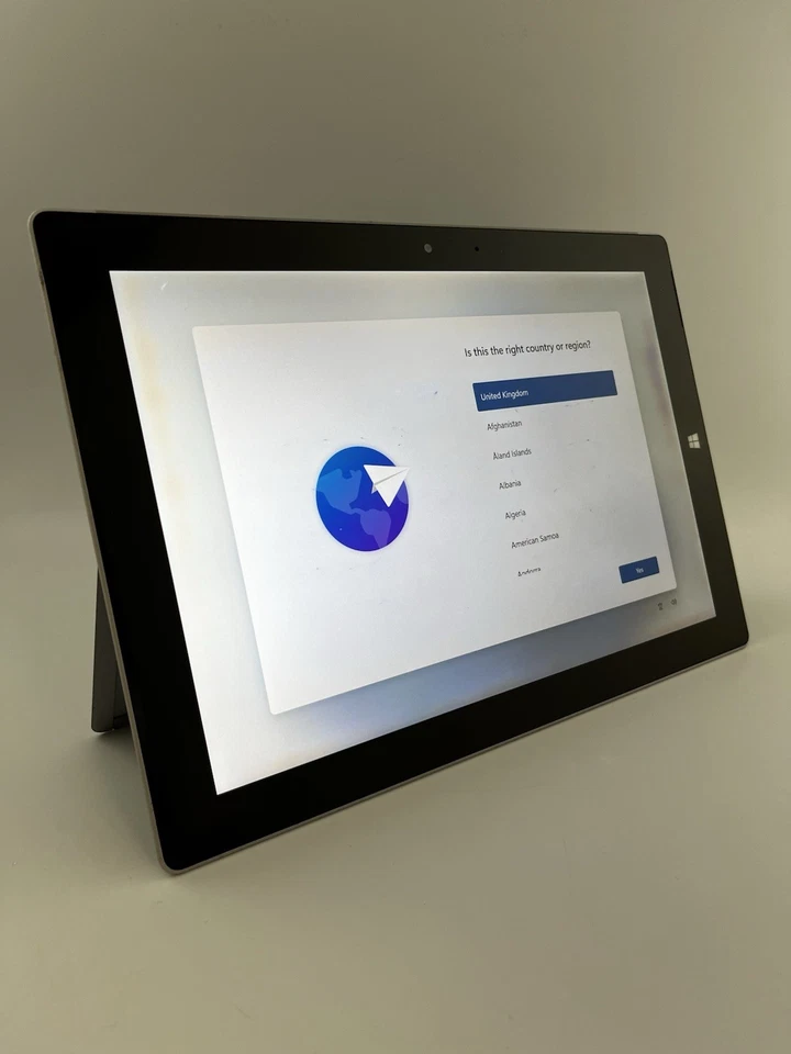 Microsoft Surface 3 128GB SSD 4GB Ram Intel x7-Z8700 Windows 11 Tablet #i02 - Image 1 of 4