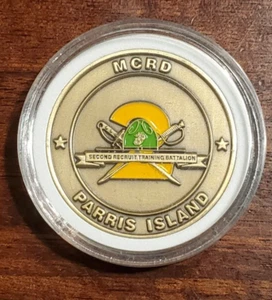 USMC MCRD 2nd Recruit Training Battalion Paris Island CHALLENGE COIN - Picture 1 of 2