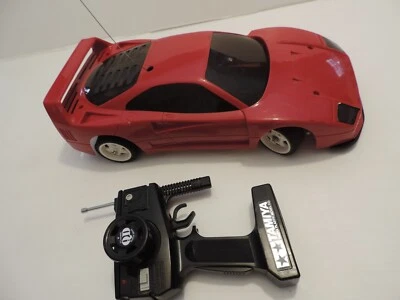 TAMIYA 1/12 SCALE FERRARI F40 RC MODEL CAR WITH REMOTE USED AS IS PLEASE READ. - Image 1 of 4