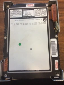 MICROPOLIS 1578 5.25" 330MB 50 PIN SCSI Hard Drive - Afbeelding 1 van 4