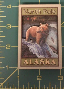 Polo Norte Alaska imán 3D oso pardo con pesca de salmón en arroyo - único - Imagen 1 de 4