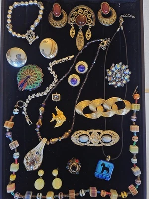 Vintage To Now Necklace Bracelet Brooch Earrings Ring Lot - Image 1 of 4