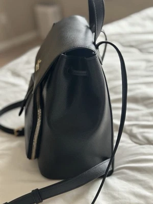 Mochila Kate Speed de cuero negra para mujer Foto 1 de 4