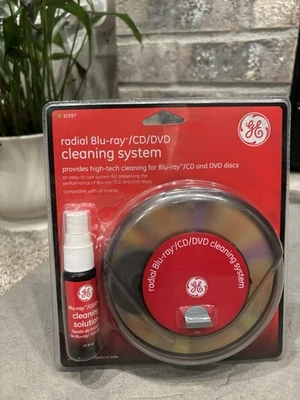 GE Radial  Blu-ray/CD/DVD Disc Cleaning System  Model 32597 -NEW Sealed - Image 1 of 4