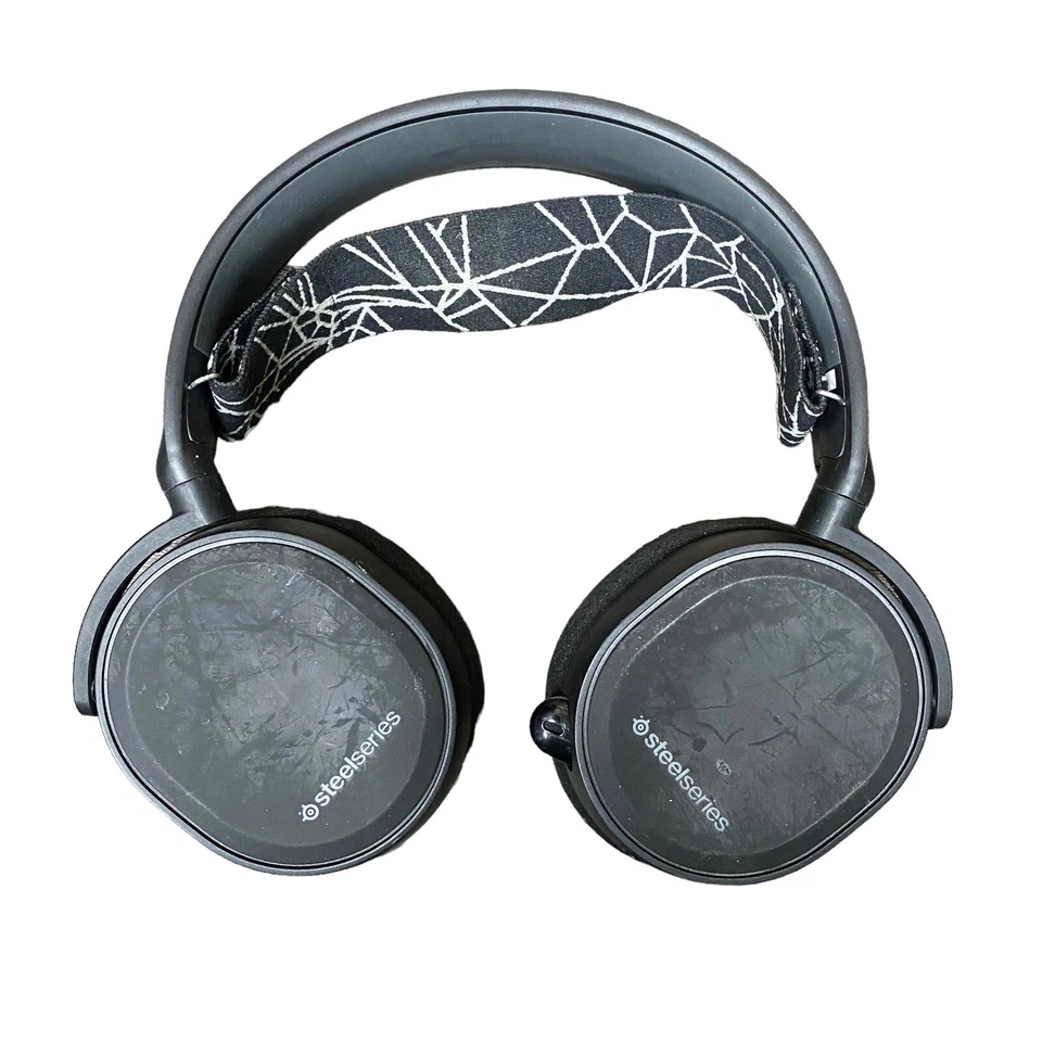 SteelSeries - Arctis 3 Console Edition Wired Stereo Gaming Headset - NO CABLES - Image 1 of 2