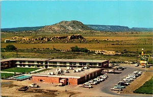GALLUP, NUEVO MÉXICO - HOLIDAY POSN - VISTA DE PÁJARO - POSTAL VINTAGE - Imagen 1 de 2