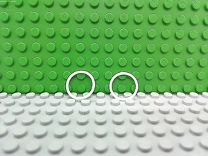 Lego 2 White Technic 2x2 Thin Rubber Bands X71 NEW - Picture 1 of 1