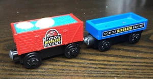 Thomas & Friends Wooden Railway 2012, DINO FOSSIL DISCOVERY CAR SET CDK35 - Picture 1 of 6
