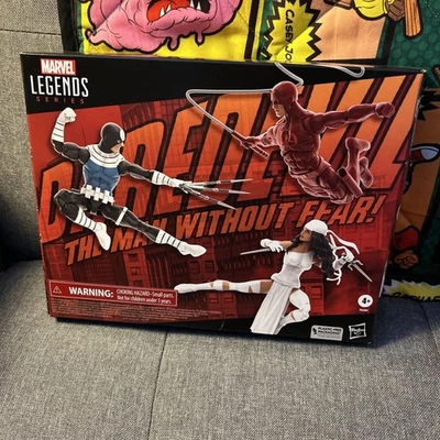 Boneco Marvel Legends Daredevil Bullseye Elektra pacote com 3 Hasbro exclusivo lacrado - Imagem 1 de 2