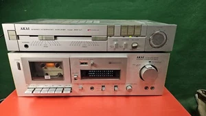 LOTTO STEREO AKAI CS-M02 E AMPLIFICATORE AKAI AM-U1 FUNZIOANATE - Foto 1 di 17