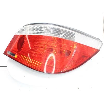 2006 BMW 530xi RH conjunto de lanterna traseira número da peça - 63217165740 - Imagem 1 de 4