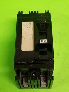 Federal Pacific (FPE) NE223030 Schraubschutzschalter 2P 30A 240V Typ NE - Bild 1 von 7