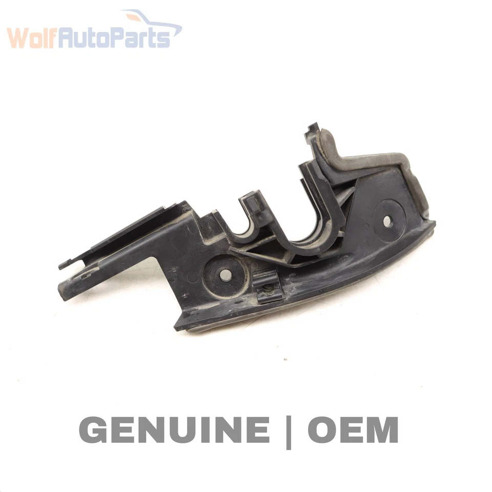 2015-2016 BMW 428I XDRIVE GRAN COUPE - Front Right SEAL / Bracket 8621100 - Image 1 of 4