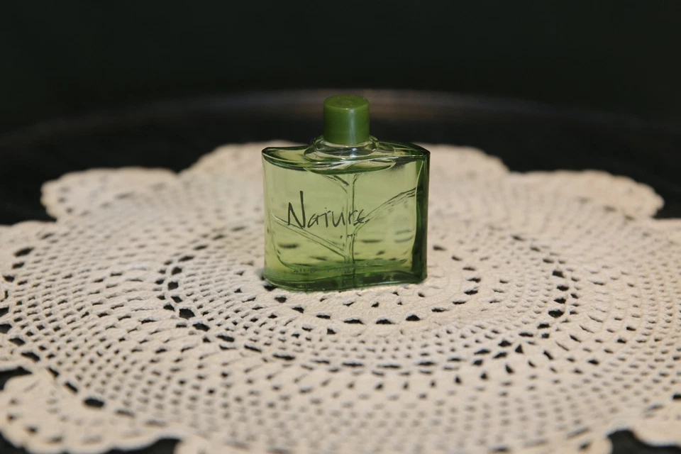 Yves Rocher Homme Nature Eau De Toilette .25 OZ Vintage Splash descontinuado nuevo sin caja Foto 1 de 1