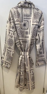 Dogg Supply Robe Rap Bandana Snoop Dogg Apparel Satin Kimono Style Robe  - Picture 1 of 10