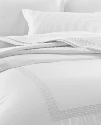$415 Hotel Collection Chain Link Embroidery KING Duvet Cover White / White - Image 1 of 4