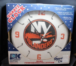 NHL - New York Islanders - New Round Wall Clock 12 Inches Diameter New Free S&H - Picture 1 of 3