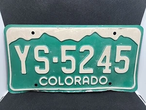  Colorado Green-Mountain License Plate White on Green Collectible - Picture 1 of 3
