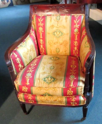 FINE AND RARE ANTIQUE DUNCAN PHYFE STYLE  GENTLEMENS CURVED MAHOGANY ARMCHAIR - Image 1 of 4