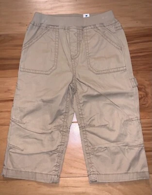CALÇA CÁQUI NOVA COM ETIQUETAS THE CHILDREN’S PLACE BABY BOYS COM CINTURA ELÁSTICA TAMANHO 12M LD4 - Imagem 1 de 3