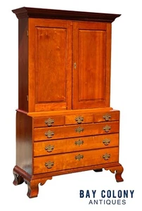 18TH C ANTIQUE CHIPPENDALE CONNECTICUT CHERRY LINEN PRESS / SECRETARY DESK - Picture 1 of 12