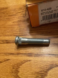FRONT Wheel Lug Stud Dorman 610-428 - Bild 1 von 2