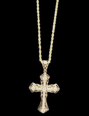 Colgante Cruz Diamante Oro 10k (1/6 ct. t.w.) Cadena de cuerda ligera de oro amarillo de 14k Foto 1 de 4