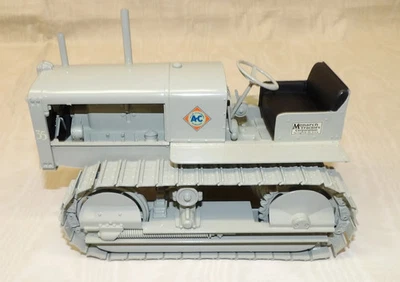 SpecCast 1/16 Allis-Chalmers Monarch "35" Crawler Tractor, SCT 200 - Image 1 of 4