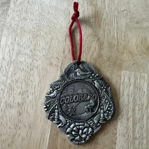 Colorado Skiing Commemorative Pewter Ornament - Picture 1 of 15