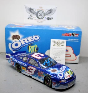 2002 Dale Jr. Oreo Ritz 1/24 Action NASCAR Diecast Autographed - Picture 1 of 2