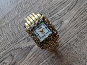 CHICO'S Bracelet Watch Women Gold/Diamond/Pearl Tone New Battery NICE - Picture 1 of 7