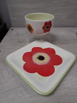 Janie Gross Jardín Fiesta Cuadrado Amapola Roja Plato Cuenco Certificado Internacional Foto 1 de 4