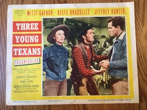 Tarjeta de lobby Three Young Texans 1954 #3 Jeffrey Hunter 11"x14" - Imagen 1 de 8