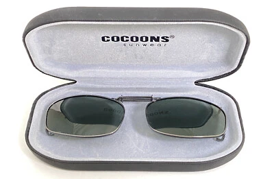 Gafas de sol polarizadas con clip para hombre COCOONS SUNWEAR con estuche. Usado Foto 1 de 4