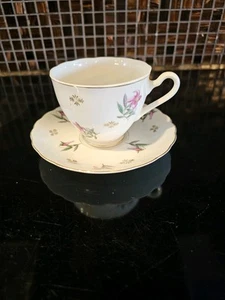 Vintage Hand Painted Footed Cup Saucer Pink Floral Pattern Gold Trim - Picture 1 of 10