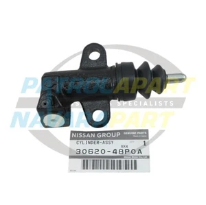 Genuine Nissan Navara D22 4WD KA24 & VG30 Clutch Slave Cylinder - Picture 1 of 1